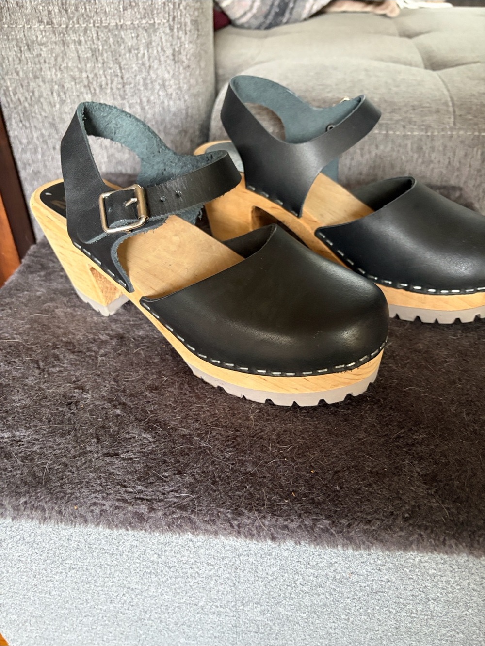 MIA Abba leather and wood clogs - EU 39